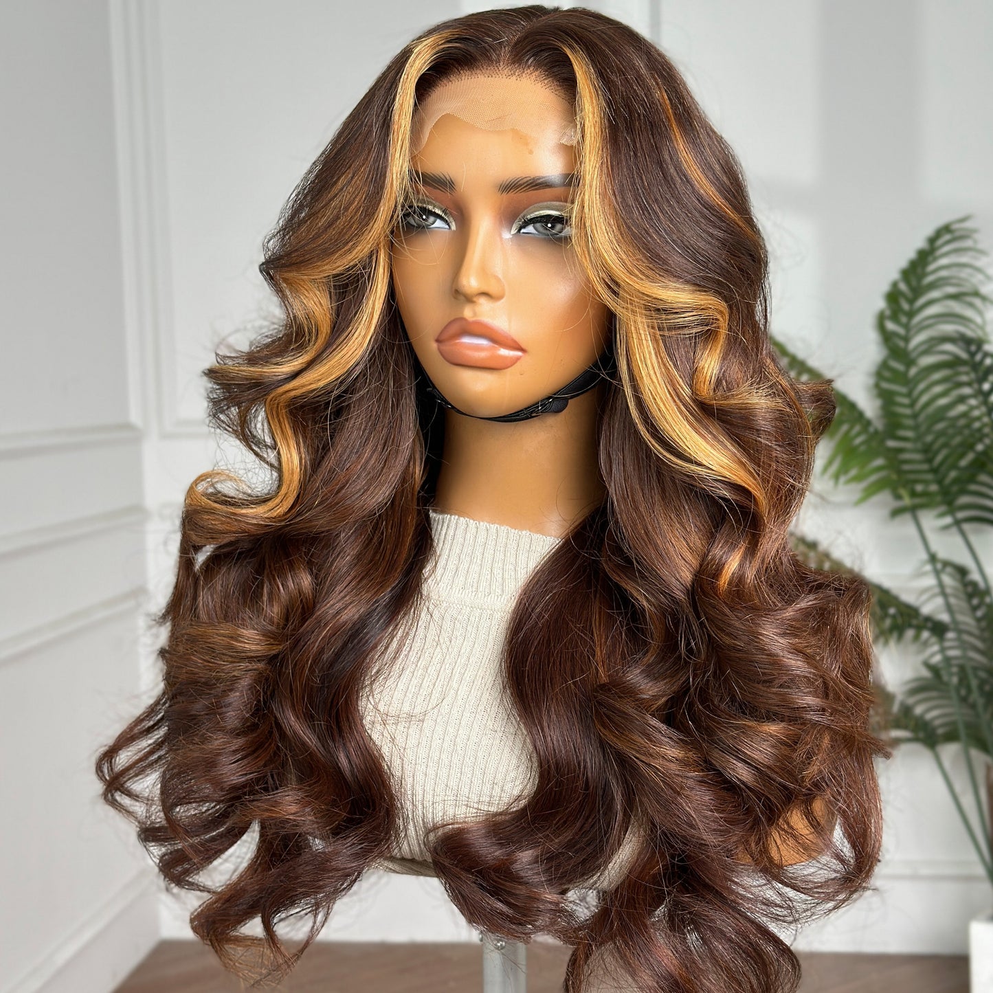 Highlight Brown Layer Bouncy 4×4 Closure Wig